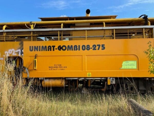 Plasser & Theurer Combi Unimat 08-275